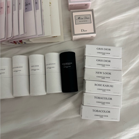 Dior Sample Collection | Boxed - Picture 7 of 9